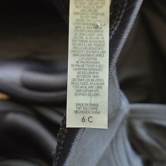 Victoria's Secret Black One-Piece Swimsuit 6C - Picture 3 of 3